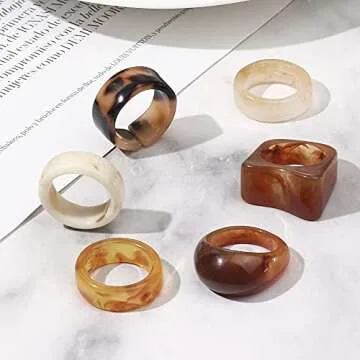 Jstyle 5-10Pcs Vintage Resin Acrylic Rings for Women Stackable Colorful Trendy Chunky Transparent Plastic Band Rhinestone Gem Rings Set