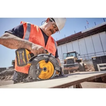 DEWALT 60V Max Circular Saw - Powerful and Precise