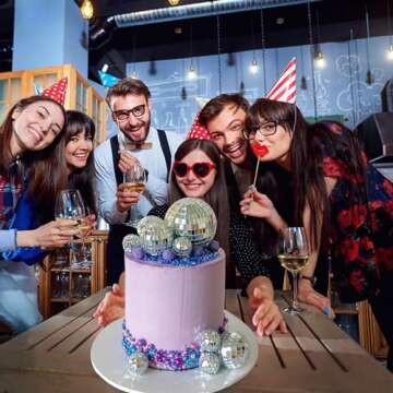 21 PCS DIY Disco Ball Cupcake Toppers Ornaments Reflective Mirror Ball Cake Decoration 70s Disco Themed Party Decoration for Disco Party Ornament 0.79in 1.18in 1.97in 2.76in