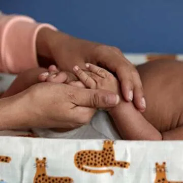 Johnson's Skin Nourishing Baby Wash - Gentle & Hypoallergenic 27.1 fl. oz