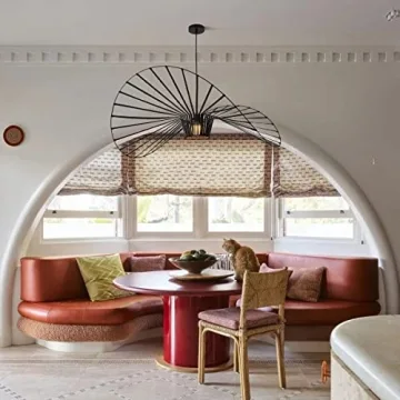 KELUOLY Black Vintage Chandelier for Stylish Spaces