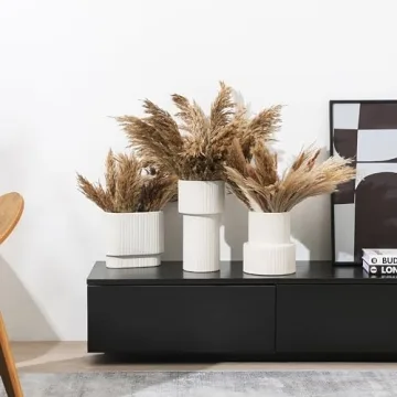 YANWE1 White Ribbed Ceramic Flower Vase Perfect for Decor