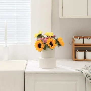 YANWE1 White Ribbed Ceramic Flower Vase Perfect for Decor