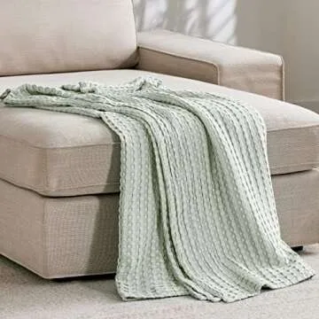 Bamboo Cooling Blanket for Hot Sleepers - Bedsure