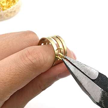 1500Pcs Mixed 6 Sizes Open Jump Rings,4mm 5mm 6mm 7mm 8mm 10mm Jump Ring Jewelry Keychain for Jewelry Making Accessories with 1Pcs Jump Ring Open/Close Tool and 1Pcs Storage Box (Gold)