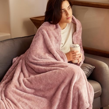 Luxurious Exclusivo Mezcla Plush Fleece Bed Blanket for All Seasons