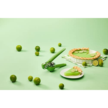 Effortless Citrus Juicing with Chef'n FreshForce Lime Juicer