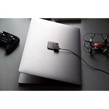 Ultra Thin Cube Shadow Finder Locator for Wallets and Remotes