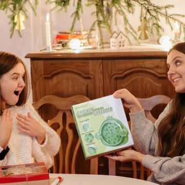 Chicken Shredder, Meat Shredder Tool Twist, Chicken Breast Shredded Twister, Meat Shredding Grinder Machine, Anti-Slip Strip, Ergonomic Handle, BPA Free, Suitable for Pork, Beef, Crown Style (Green)