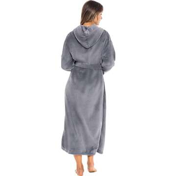 Stylish Alexander Del Rossa Bath Robes for Women