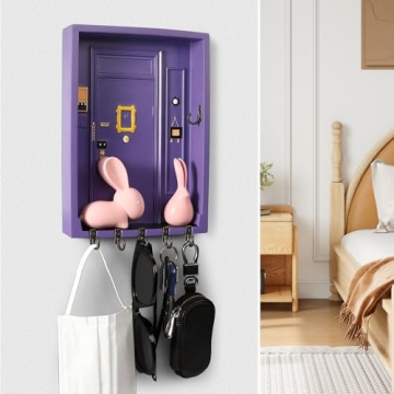Friends-Themed Key Holder for Stylish Home Organization