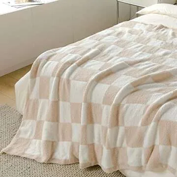 Ultra Soft Classic Checkerboard Chessboard Knitted Throw Blankets Fluffy Microfiber Lightweight Warm Cozy Bed Blankets Decor for Couch Sofa Bed (Cream, Throw 51"X63")