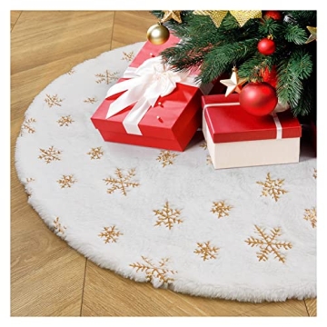 Stunning White Faux Fur Tree Skirt with Gold Accents 24"