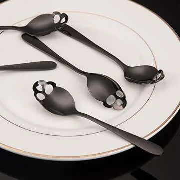 FOXAS 6-inch Black Skull Spoons, Set of 6 Skull Teaspoons, 304 Stainless Steel Skull Sugar Spoons, Coffee and Tea Stirring Spoon, Cool Dark Stylish Design for Halloween Party, Bon Appétit Series