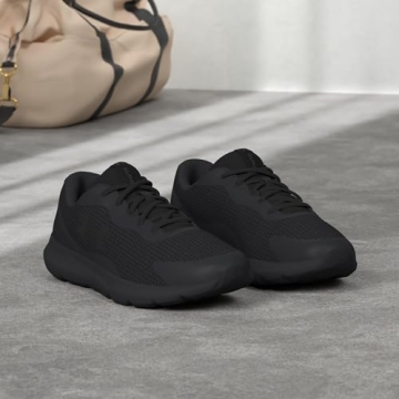 Under Armour Men's Surge 3 - Lightweight Comfortable Running Shoes