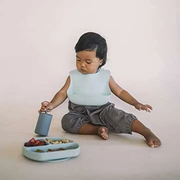 Stylish Silicone Bib Set for Babies - Durable and Easy to Clean