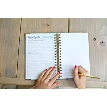 The Prayer Journal for Teen Girls: A Daily Christian Journal for Teenage and Preteen Girls to Practice Gratitude, Reduce Anxiety and Strengthen Your Faith