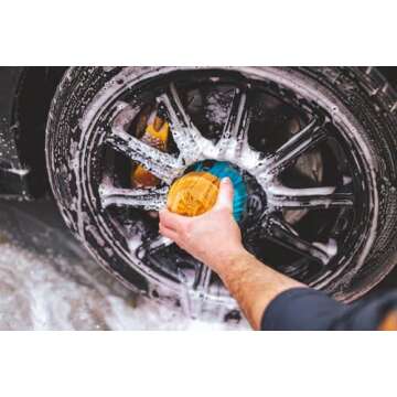 The Rag Company - Ultra Utility Brush - Car Wash Brush - Soft Nylon Bristles Perfect as an Interior, Wheel, or Tire Rim Cleaner - Sturdy and Effective Grip for All Detailing Purposes
