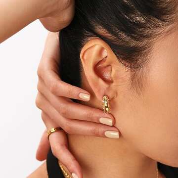 CONRAN KREMIX Small Thick Gold Chunky Hoop Earrings Diamond Lightweight Hoops For Women