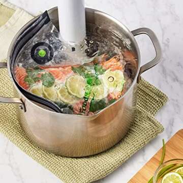 FoodSaver Reusable Vacuum Zipper Bags for Food Preservation