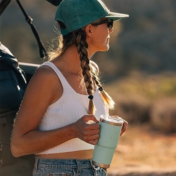 YETI Rambler 25 oz Tumbler - Power Pink Travel Mug