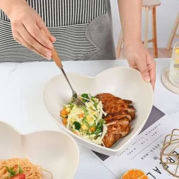 XUEJUN 4pcs Bamboo Fiber Big Heart-shaped Bowls White Deep Heart Plates Salad Bowl/Fruit Bowl for Desserts/Pasta/Dinner (9.7inch, White)