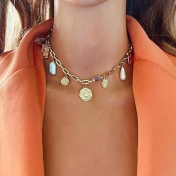 Gold Charm Necklace for Women White Pearl Choker Necklace Head Portrait Square Pendant Necklace Boho Charm Necklace Beach Necklace Jewelry for Women (Gold)