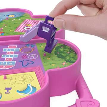 Polly Pocket Polly & Friends Pack, Family Picnic Theme, Heart-Shaped Case, Scenic Backdrop, 4 Micro Dolls, 10 Accessories, Pop & Swap Feature, Great Gift for Ages 4 Years Old & Up