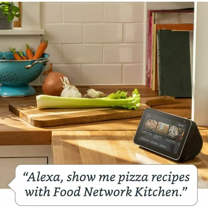 Echo Show 5 with Alexa - Smart Display for Connection