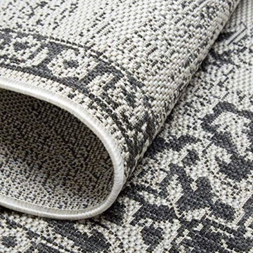 Nicole Miller Azalea Transitional Indoor/Outdoor Area Rug