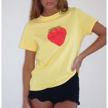 Y2k Women Graphic Baby Tee Slim Fit Short Sleeve Going Out Cute Crop Top E Girl Retro Vintage Aesthetic T Shirt (Yellow Strawberry, L)