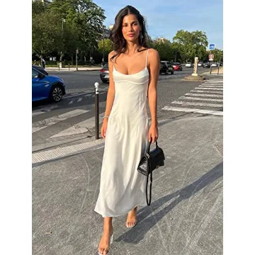 Seyumixi Hollow Out V Neck Sleeveless Maxi Dress
