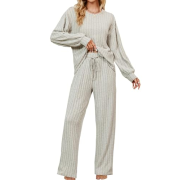 Women’s Pajama Set with Pockets - Cozy Fall Sleepwear