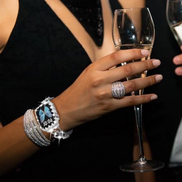 Stunning CHANCHY Gold Apple Watch Band for Women - Luxury and Style