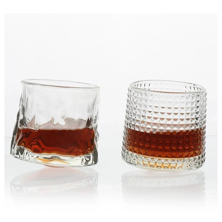 لیوان چرخشی بلوری مدل پیچ‌خورده – شفاف و مناسب پذیرایی ۷ سانتی (تکی/۶تایی)