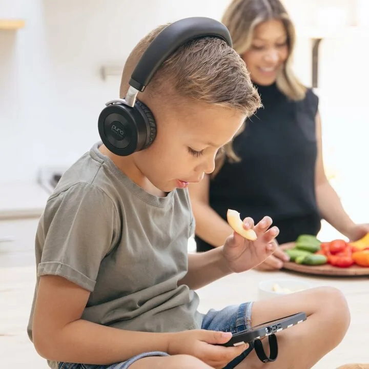JuniorJam Plus: Safe Volume-Limiting Kids Headphones