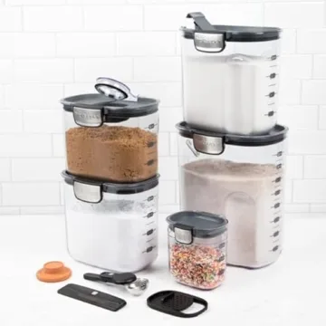 Airtight Food Storage Set with Magnetic Accessories