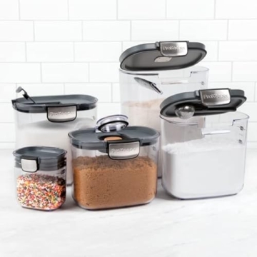 Airtight Food Storage Set with Magnetic Accessories