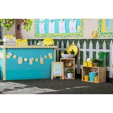 Teacher Created Resources Boxwood Better Than Paper Bulletin Board Roll (TCR77448)