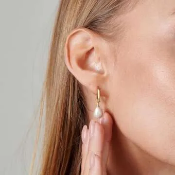 Risamil Pearl Hoop Earrings - Elegant 14K Gold Jewelry