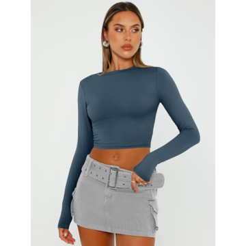 Trendy Queen Women's Long Sleeve Crop Top for All Occasions