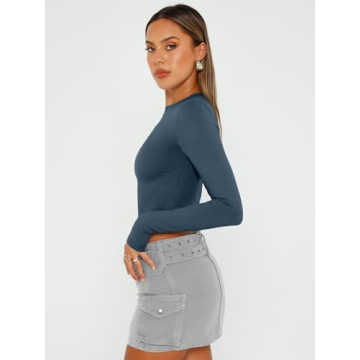 Trendy Queen Women's Long Sleeve Crop Top for All Occasions