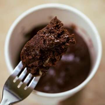 Bootylicious | High-Protein Muffin | 25g Protein, 7g Net Carbs, 2.32-2.75oz Cup, 12-Pack (Variety Pack)