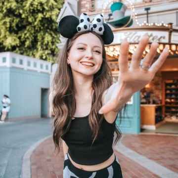 Charming 3D Mouse Ear Headband for Magical Adventures