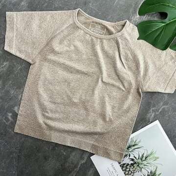 Workout Tops for Women Seamless Athletic Crop Tops Short Sleeve Cropped Tops Scoop Neck Basic Workout Shirts for Yoga,Beige
