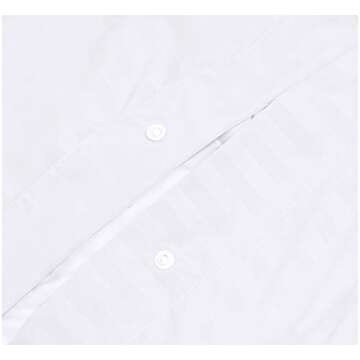 Amazon Basics Brushed Microfiber 3 Pieces Duvet Cover Set, Full/Queen, Bright White, Striped