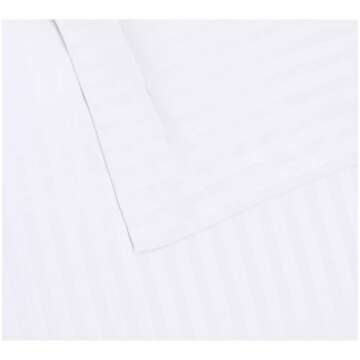 Amazon Basics Brushed Microfiber 3 Pieces Duvet Cover Set, Full/Queen, Bright White, Striped
