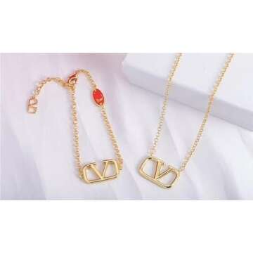 Generic Luxurious Women's V Letter Exquisite Necklace & Bracelet Set - Gold Suit