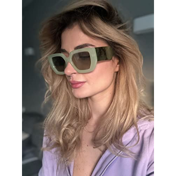 Feisedy Oversized Square Sunglasses for Sun Protection and Style