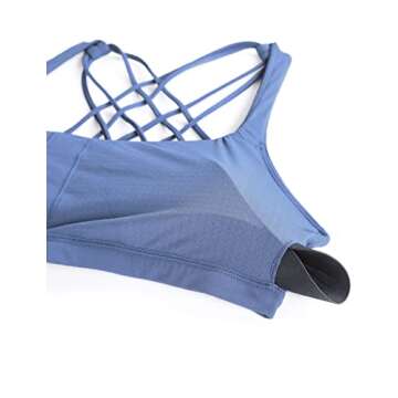 CRZ YOGA Women's Criss Cross Back Sports Bra Style